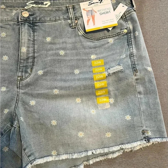 Seven 7 weekend shorts Jeans Daisy fray hem comfort stretch size 22 NWT - Picture 4 of 7